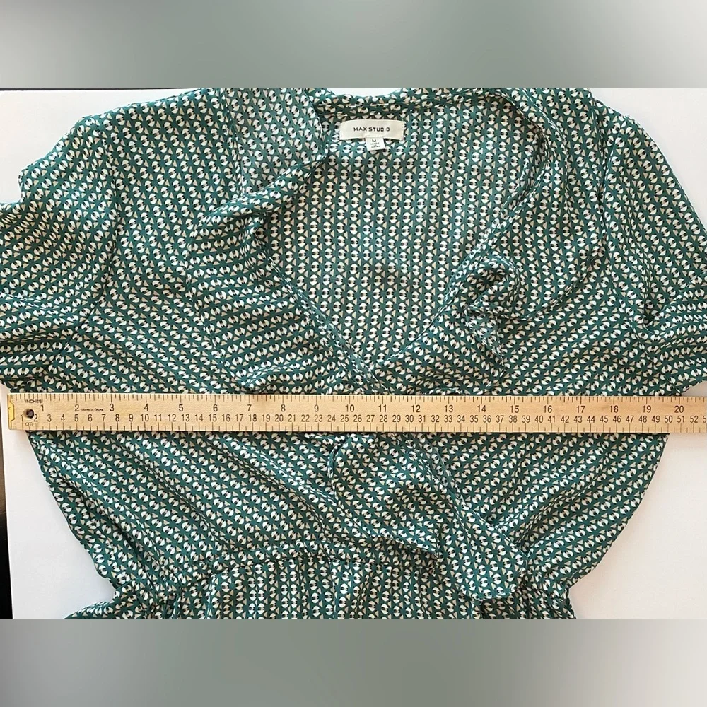 Max Studio Ruffle Front Top - Picture 11 of 11